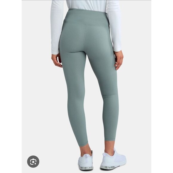 NWT Avia Women’s Crossover Waist Leggings – Green, Size Small (4–6) - Picture 2 of 5